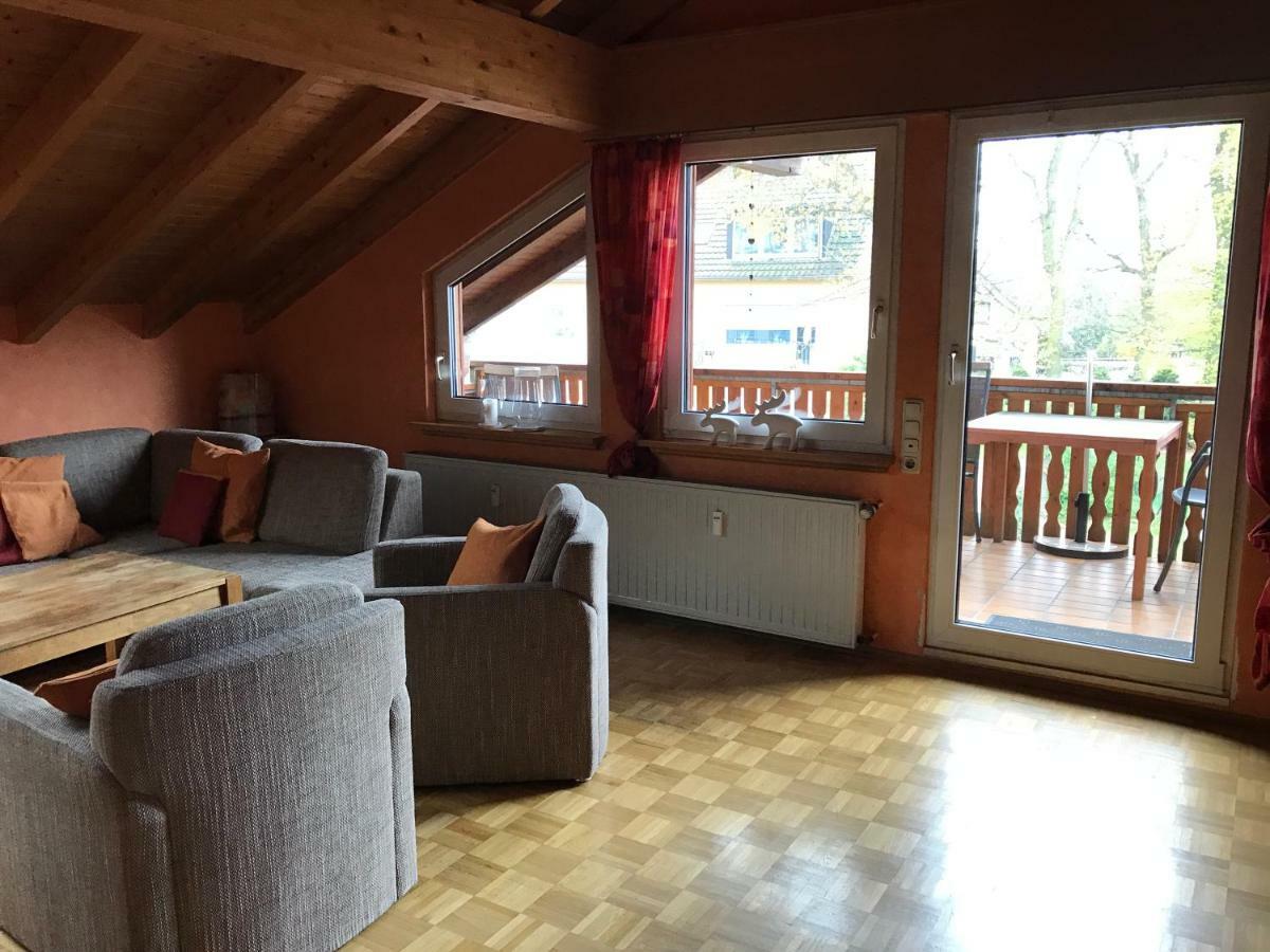 Messe Cgn/Dus Grossraeumige Wohnung In Guter Verkehrslage Leverkusen Esterno foto