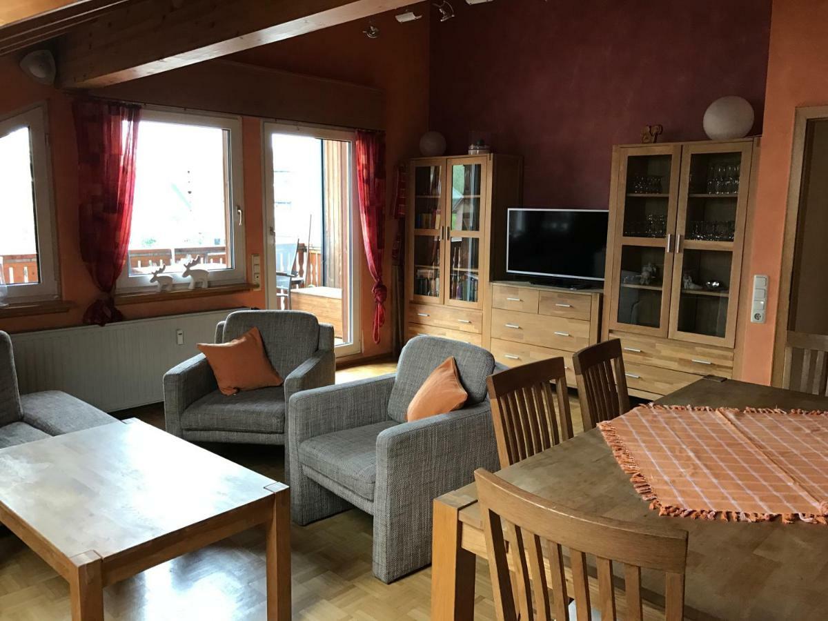 Messe Cgn/Dus Grossraeumige Wohnung In Guter Verkehrslage Leverkusen Esterno foto